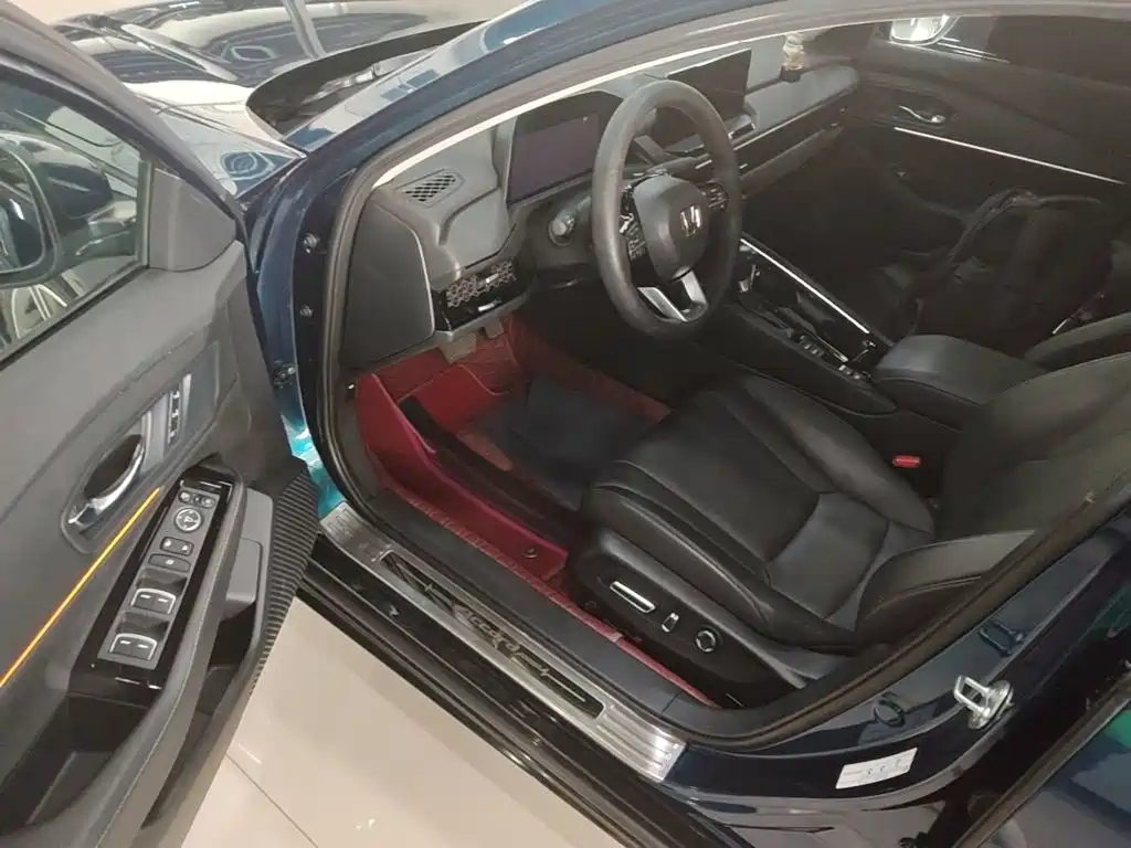 Honda Accord — миниатюра 16