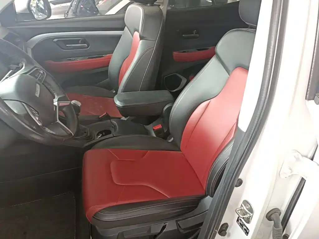 Haval H2s — миниатюра 15
