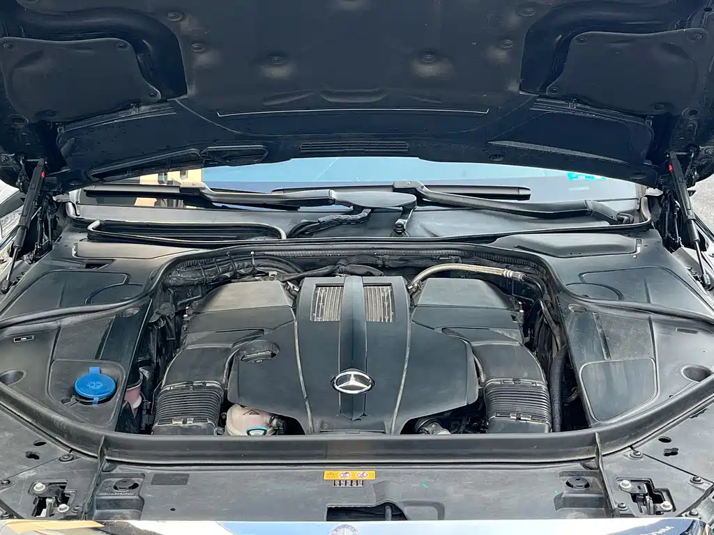 Mercedes-Benz S-Class — миниатюра 17