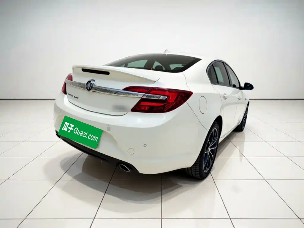 Buick Regal — миниатюра 6