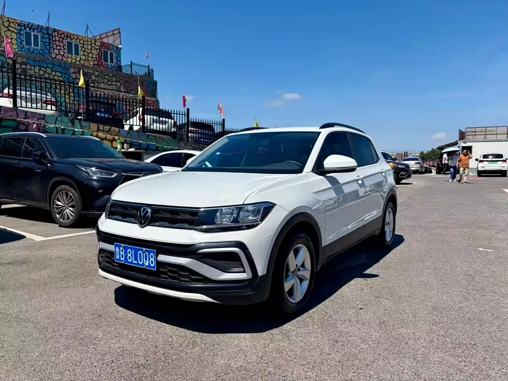 Купить Volkswagen T-Cross