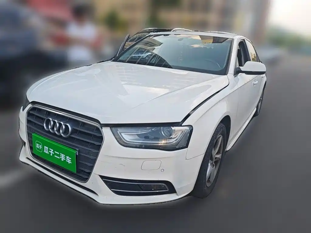 Купить Audi A4L