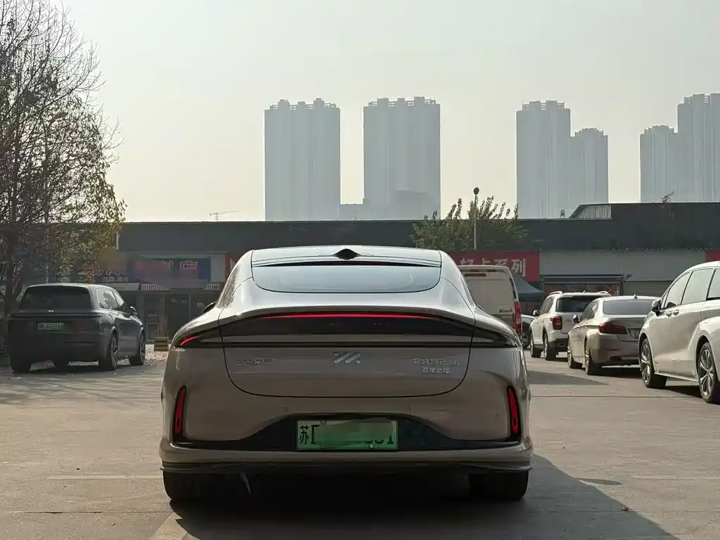 ZHIJI AUTOMOBILE ZHIJI L6
