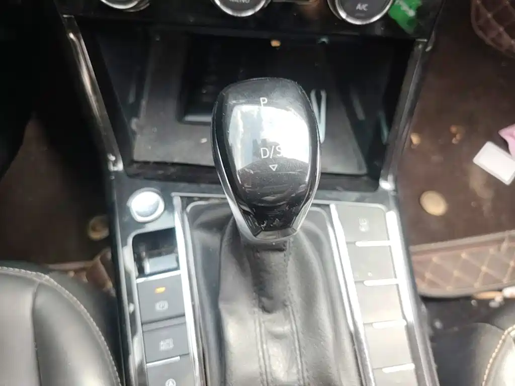 Volkswagen Passat — миниатюра 14