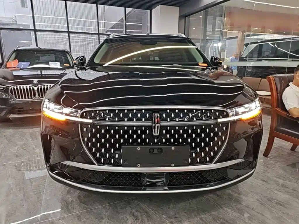 Lincoln Nautilus — миниатюра 3