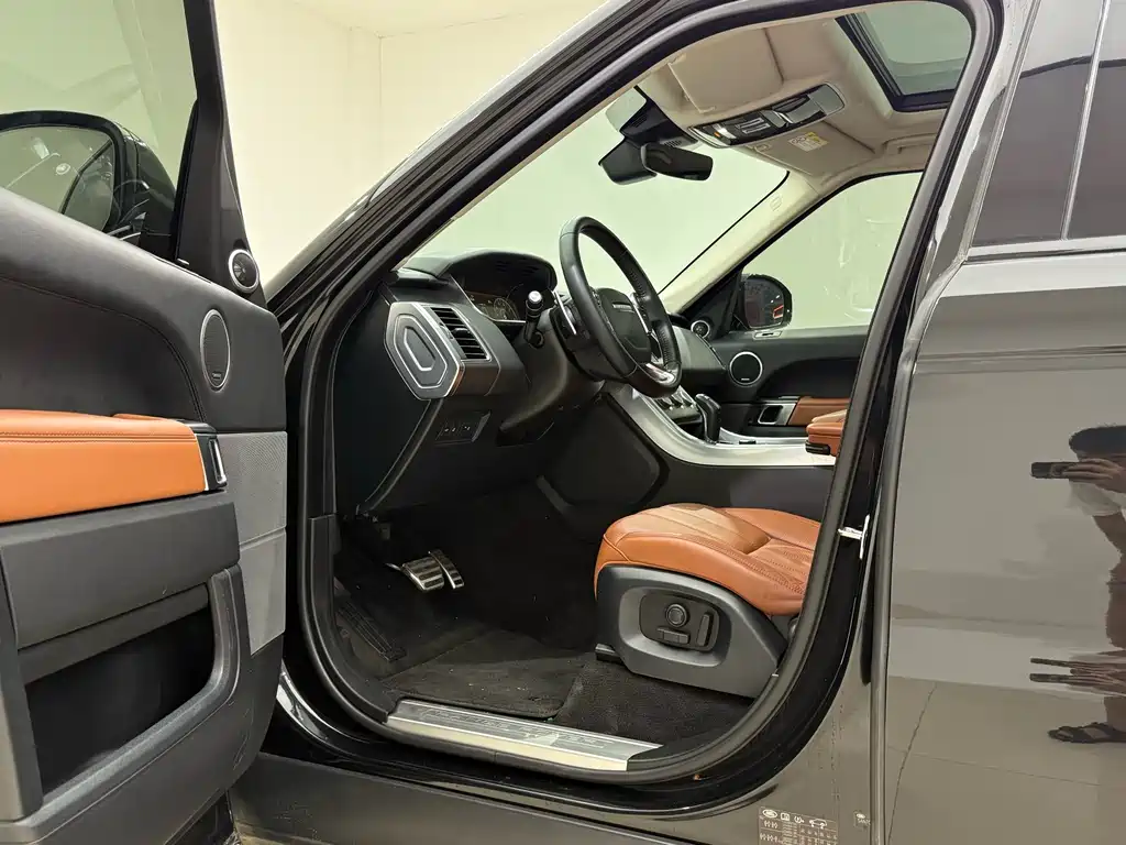 Land Rover Sport — миниатюра 11