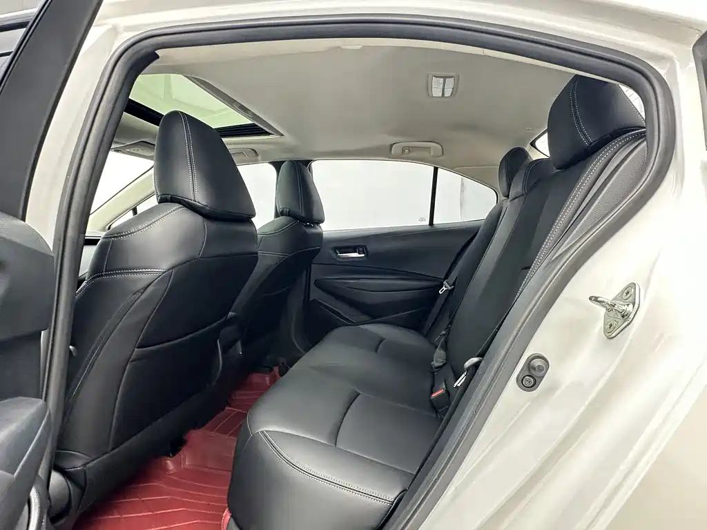 Toyota Corolla — миниатюра 5