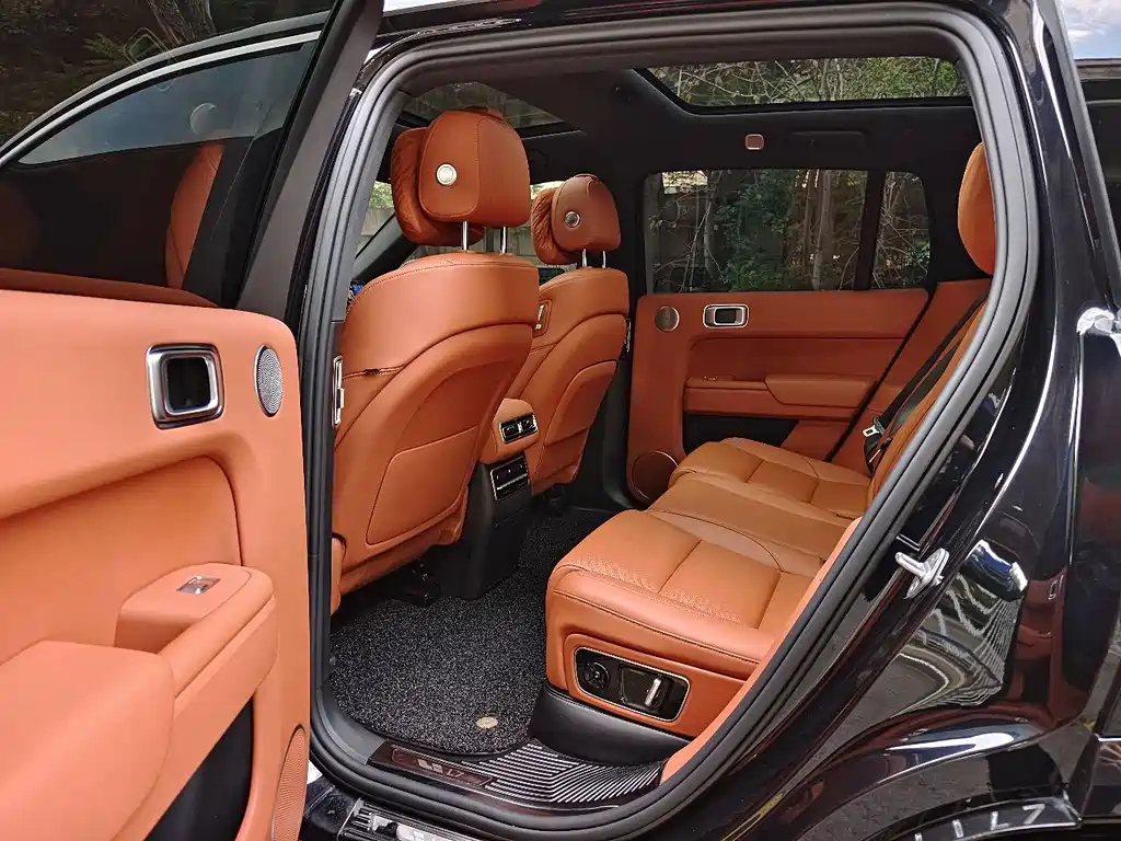 Li Auto Li L7 — миниатюра 16