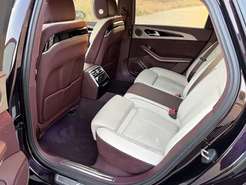 Hongqi Hongqi H9 — миниатюра 15