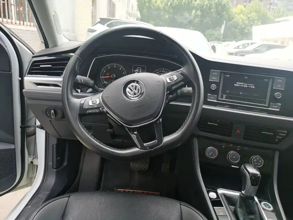 Volkswagen Sagitar — миниатюра 15