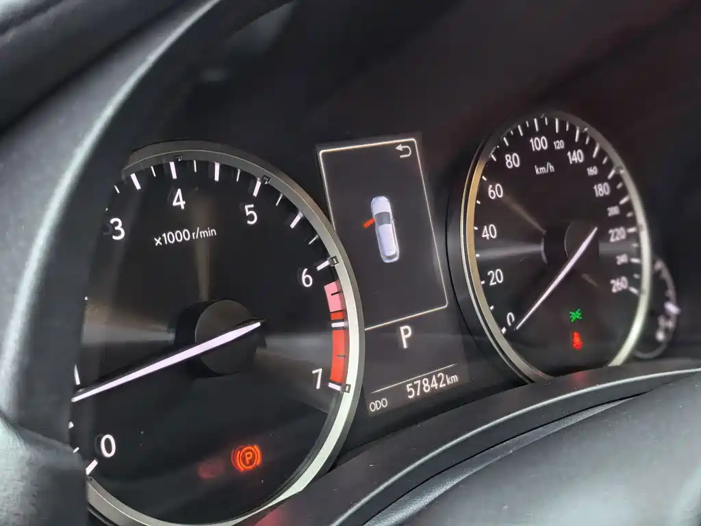 Lexus NX — миниатюра 19
