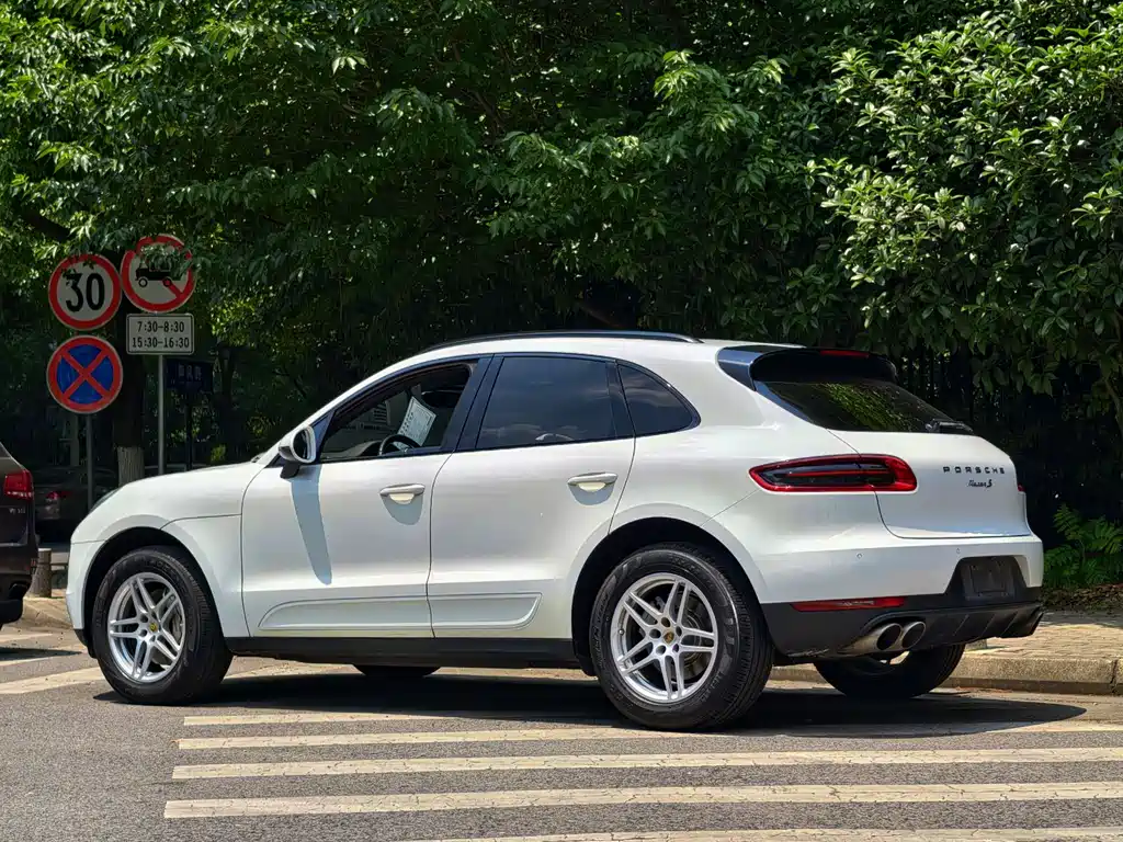 Porsche Macan 2014 Macan S 3.0T