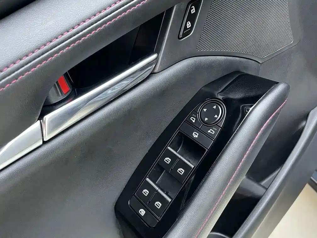 Mazda 3 Axela — миниатюра 17