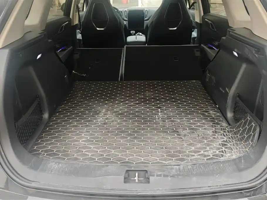 Hongqi HONGQI HS3 PHEV