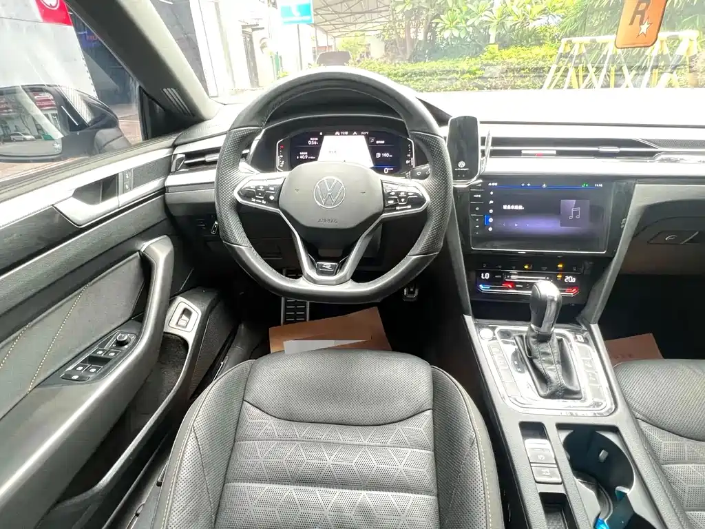 Volkswagen CC — миниатюра 8