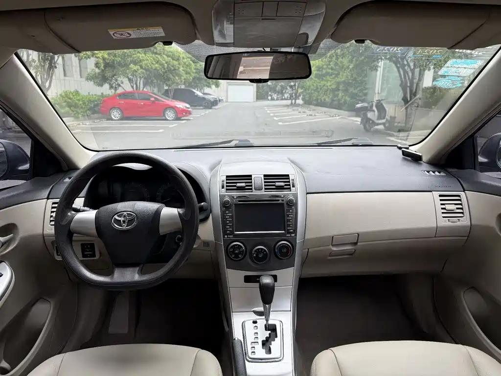 Toyota Corolla 2011 1.6L AT GL