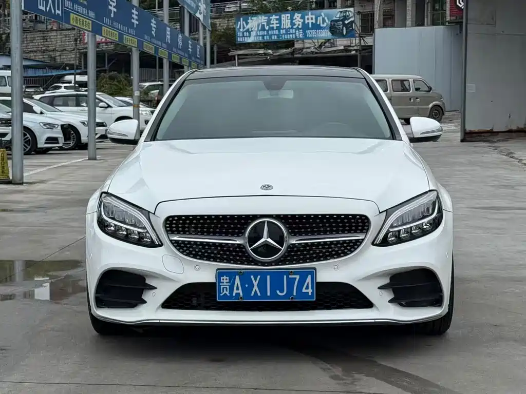 Mercedes-Benz C-Class — миниатюра 2