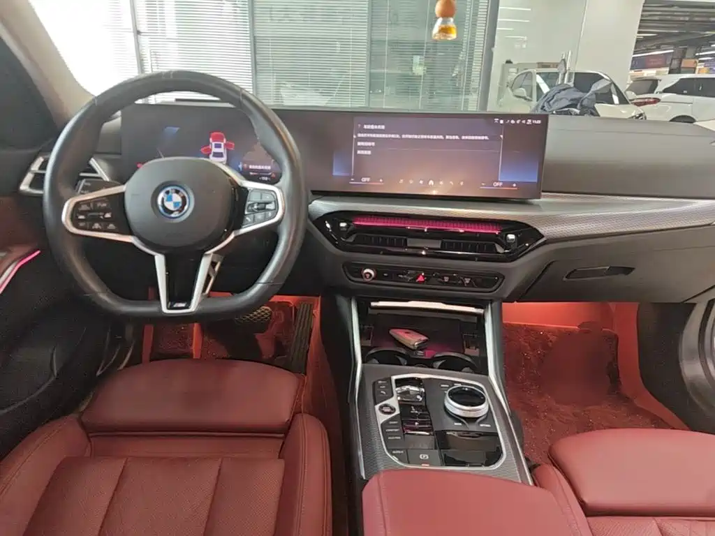 BMW i3 — миниатюра 10