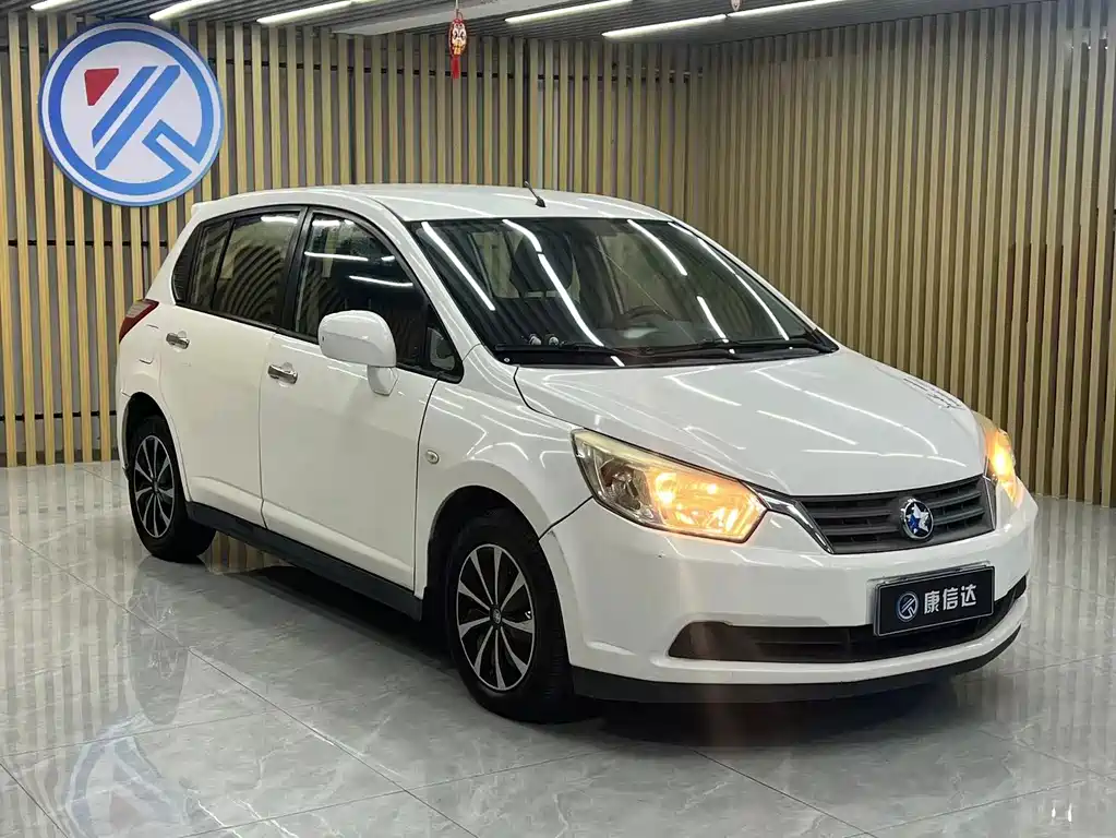 Venucia R50 — миниатюра 3