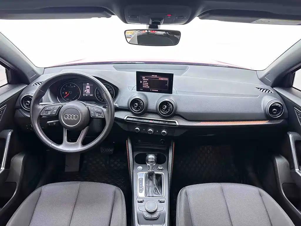 Audi Q2L — миниатюра 12