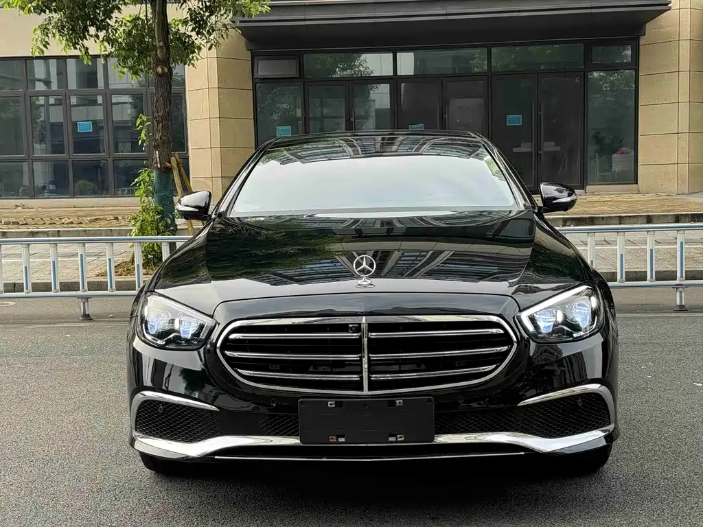 Mercedes-Benz E-Class E 2020 E 300 L Sport Fashion