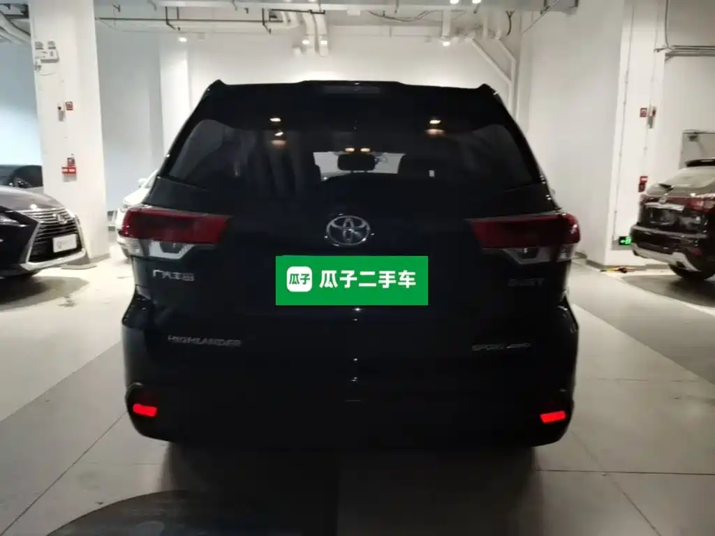 Toyota Highlander — миниатюра 6