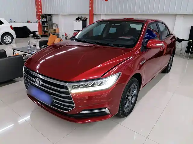 BYD QIN
