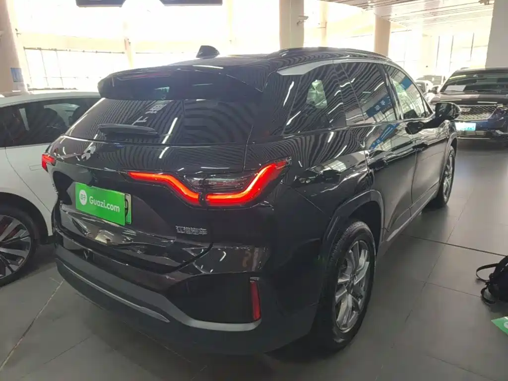 NIO ES6 — миниатюра 7