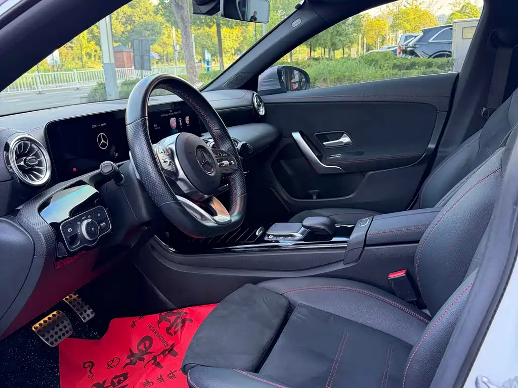 Mercedes-Benz CLA (Import) — миниатюра 10