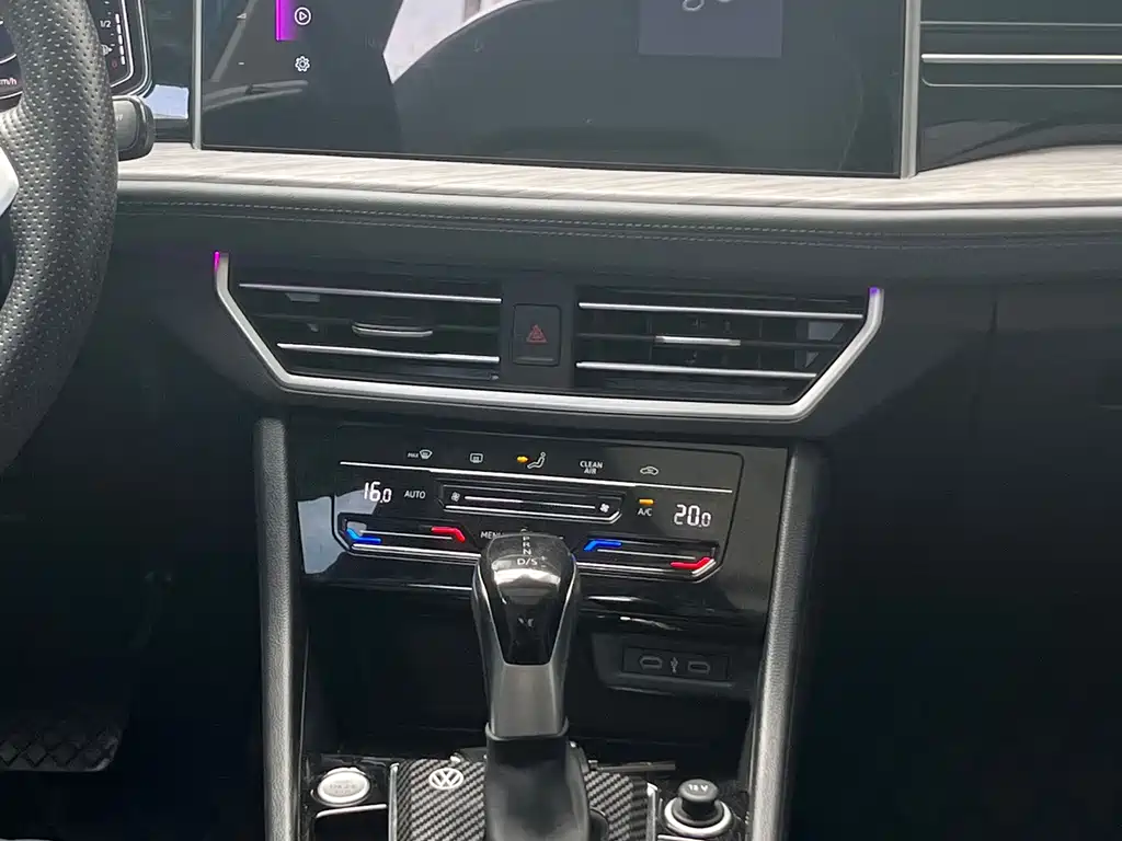 Volkswagen Sagitar — миниатюра 8