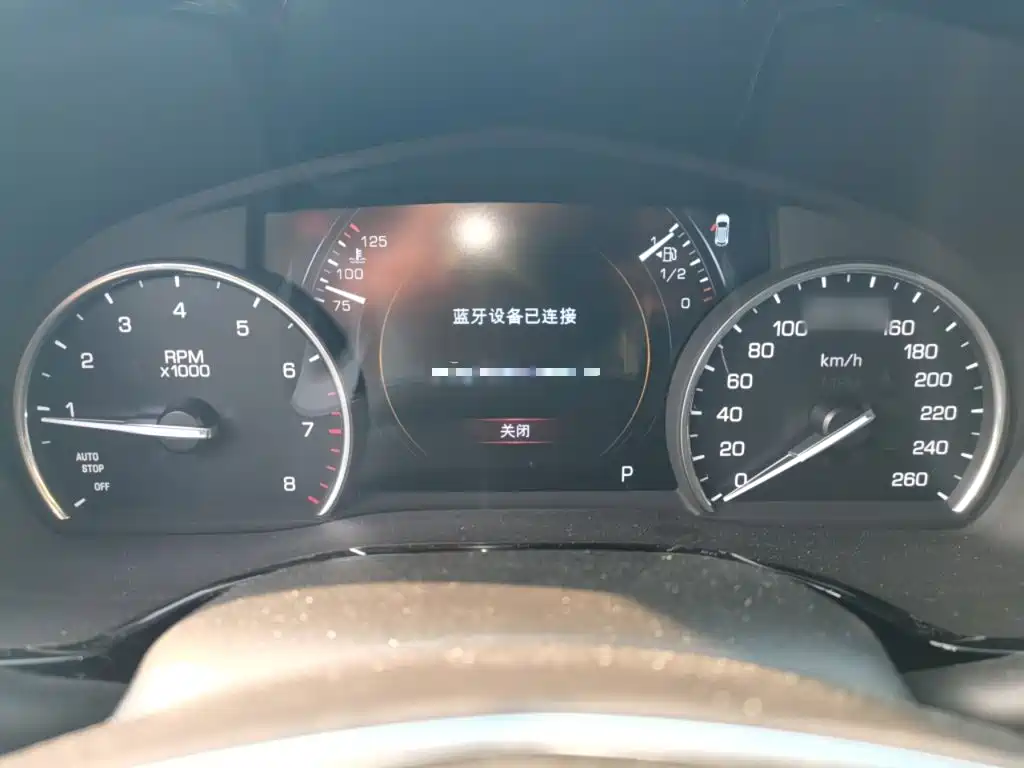 Cadillac XT5 — миниатюра 4
