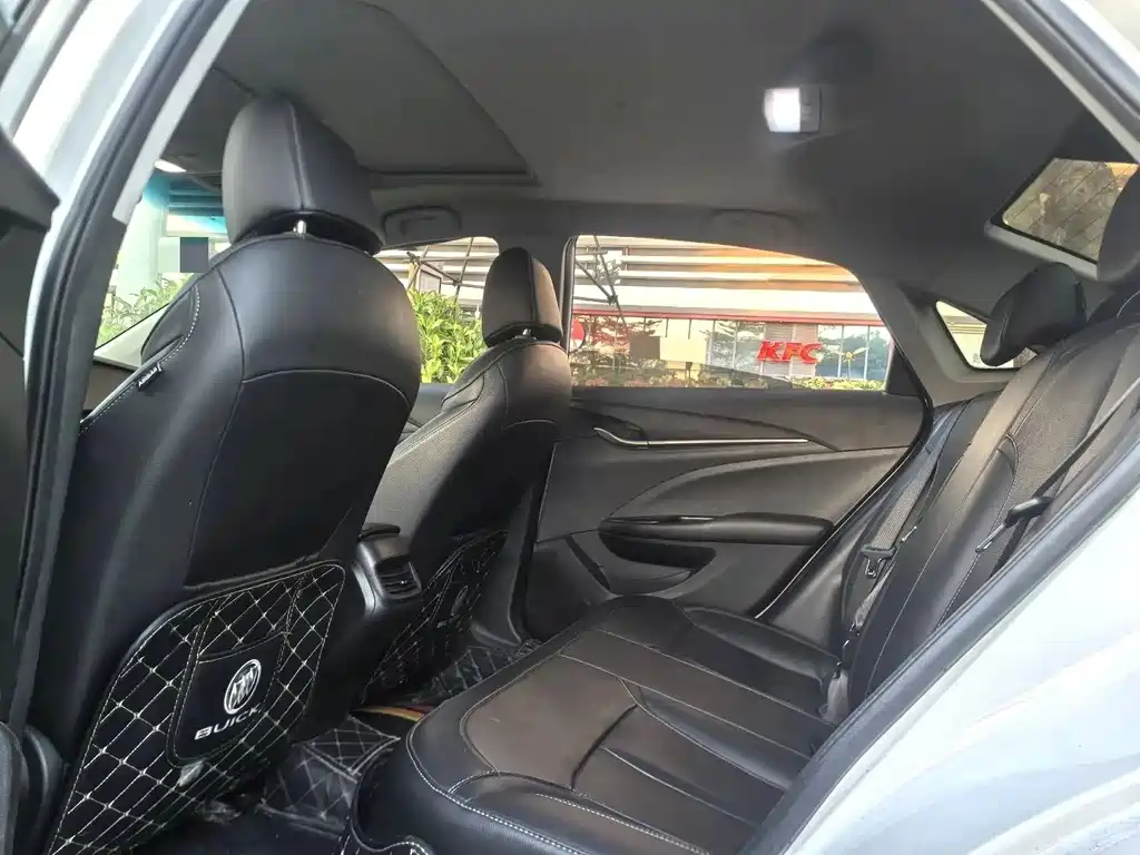 Buick Excelle — миниатюра 6
