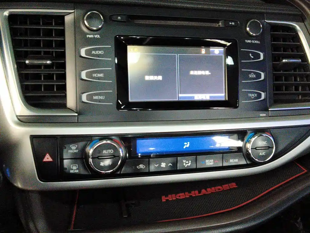Toyota Highlander — миниатюра 14