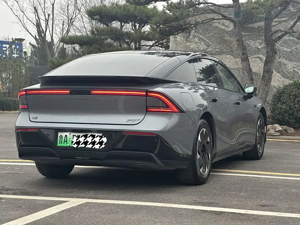 XIAOPENG P7+