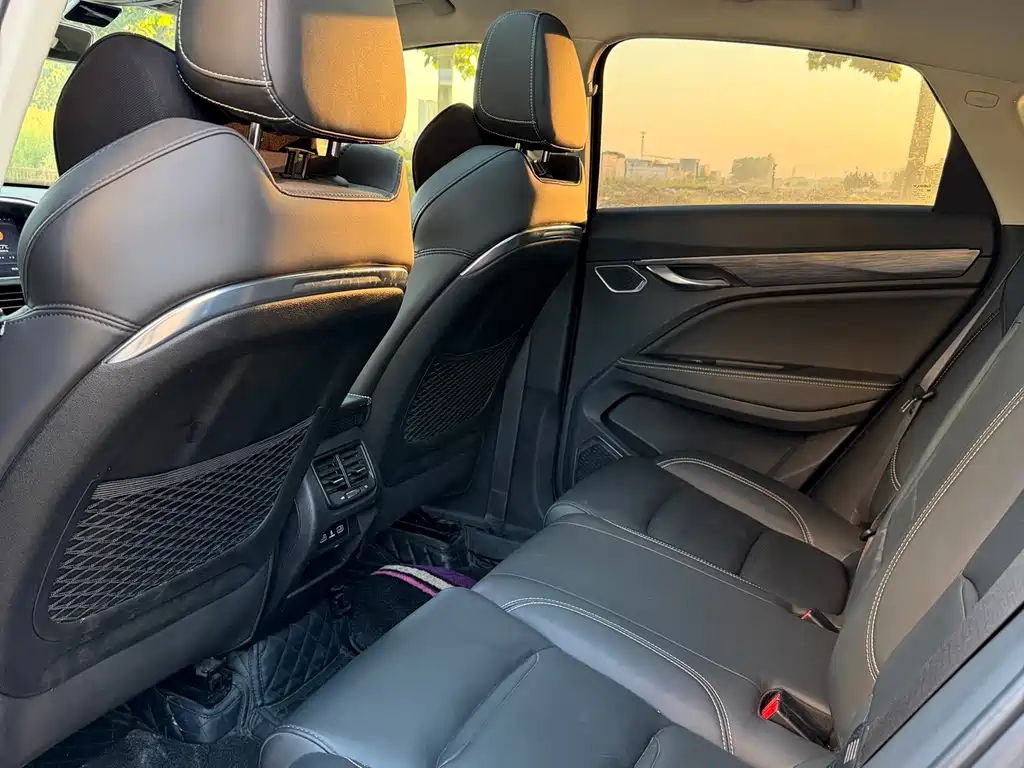 Geely Xingyue — миниатюра 9