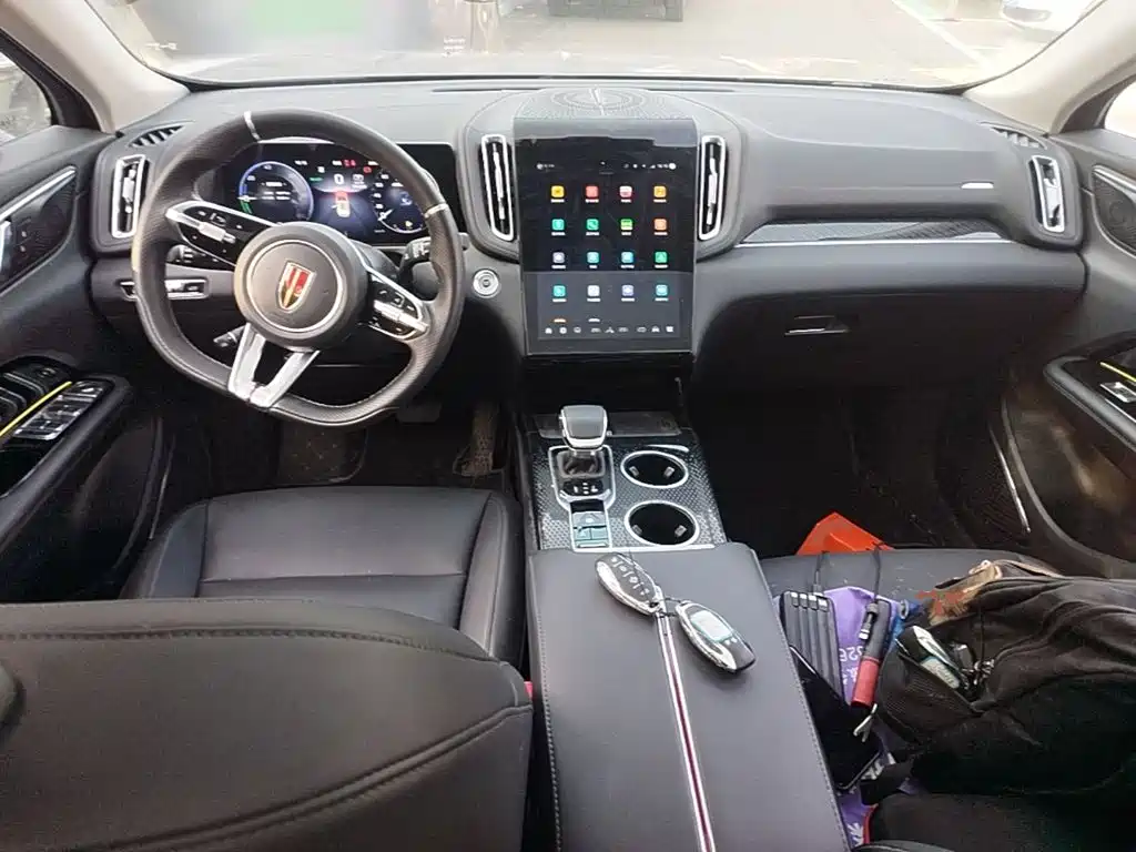 Hongqi Hongqi HS3 PHEV — миниатюра 10