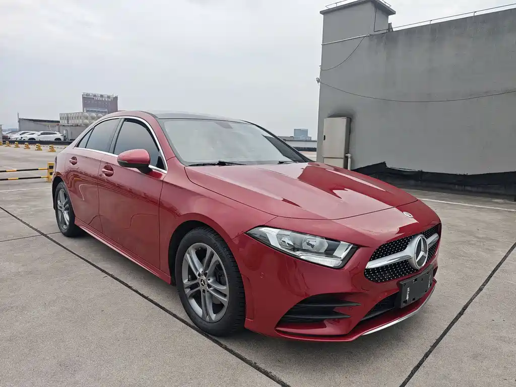 MERCEDES-BENZ A CLASS