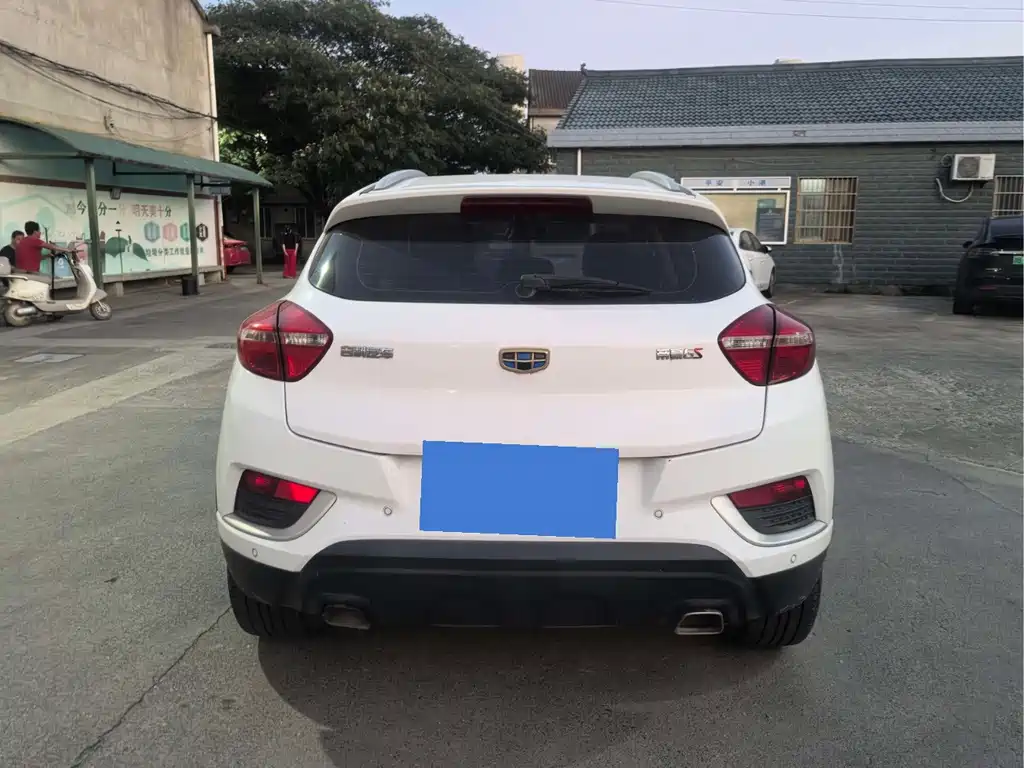 Geely Emgrand GS — миниатюра 4