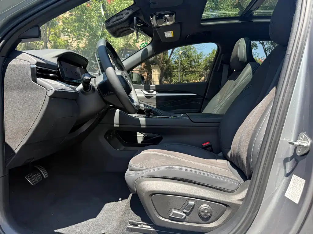 Geely Xingrui — миниатюра 9