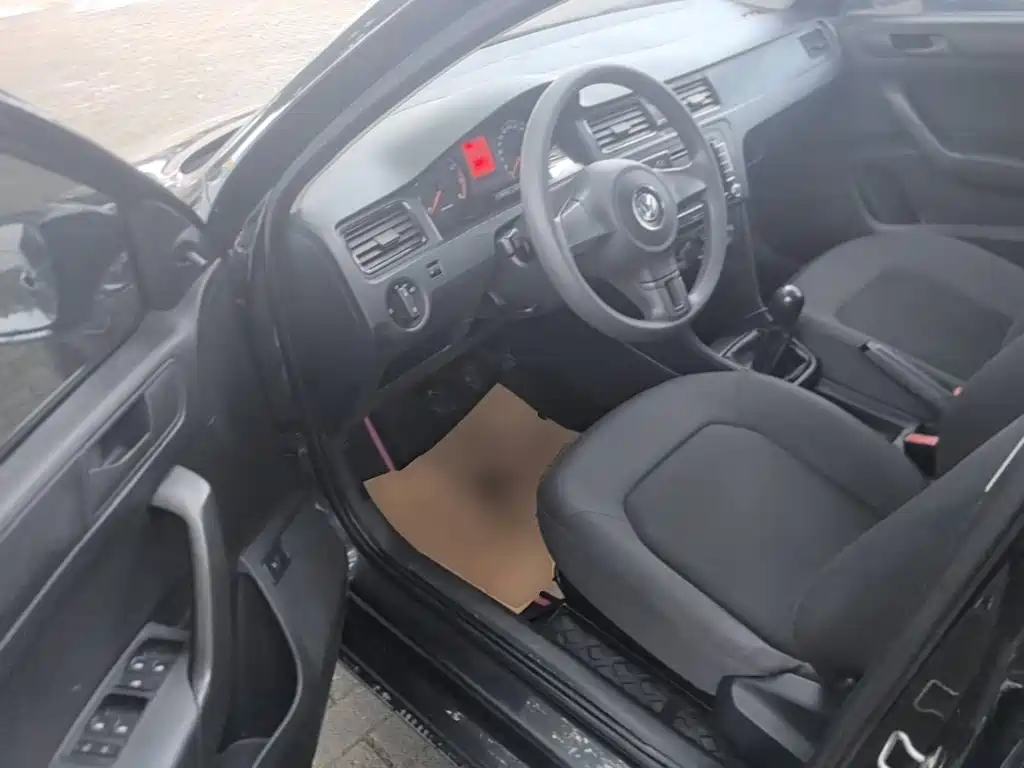 Volkswagen Santana — миниатюра 16