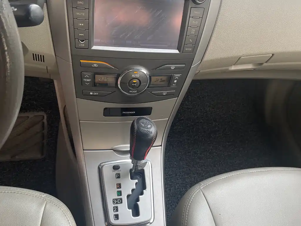 Toyota Corolla 2009 1.8L AT GLX-i