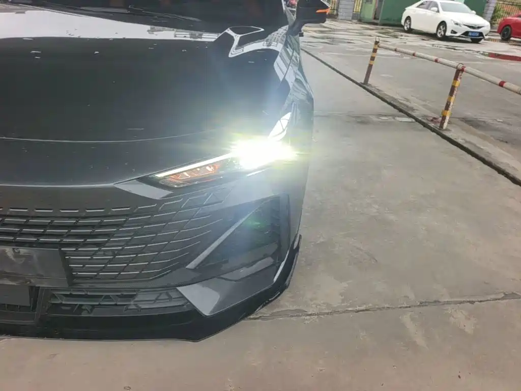 Changan UNI-V — миниатюра 24