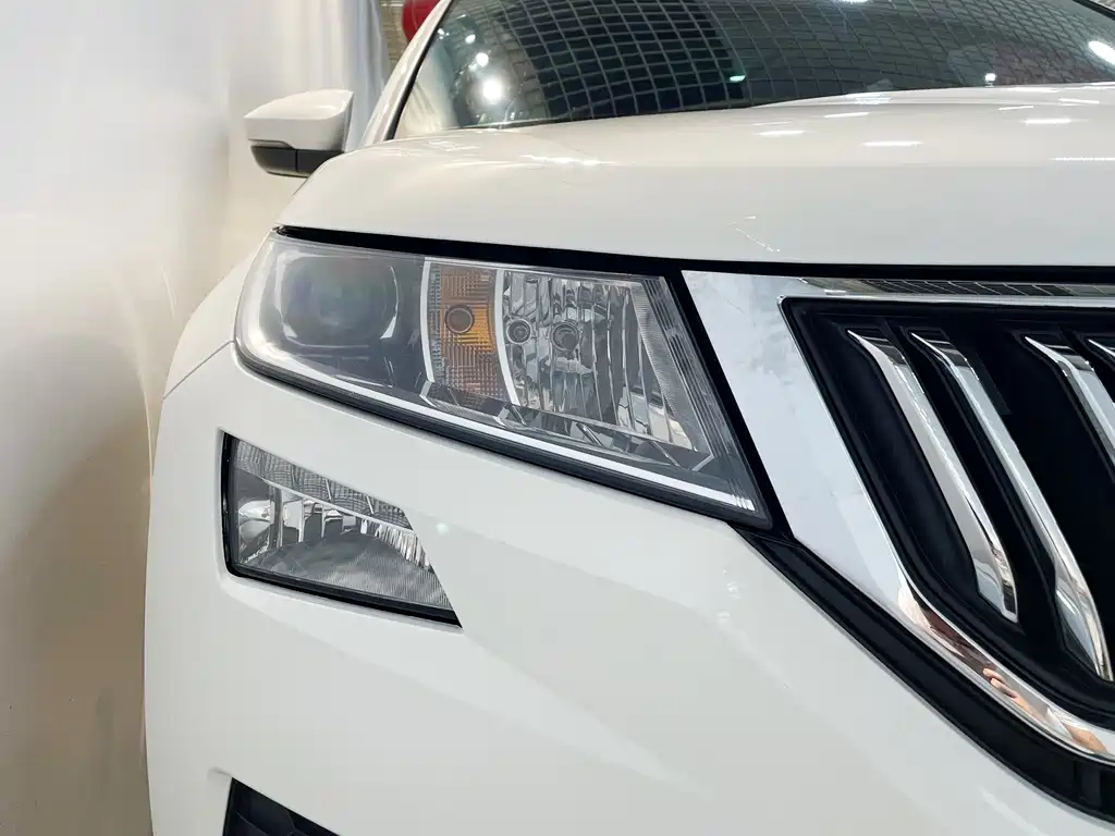 Skoda Kodiaq — миниатюра 7