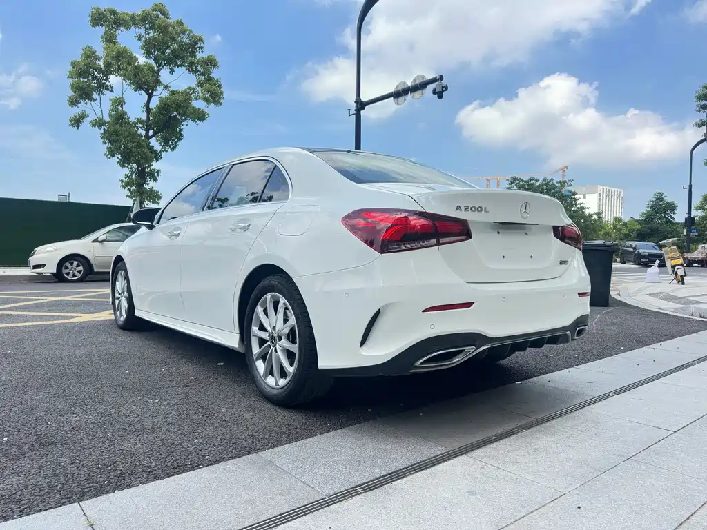Mercedes-Benz A-Class A 2021 A 200 L Sport Fashion