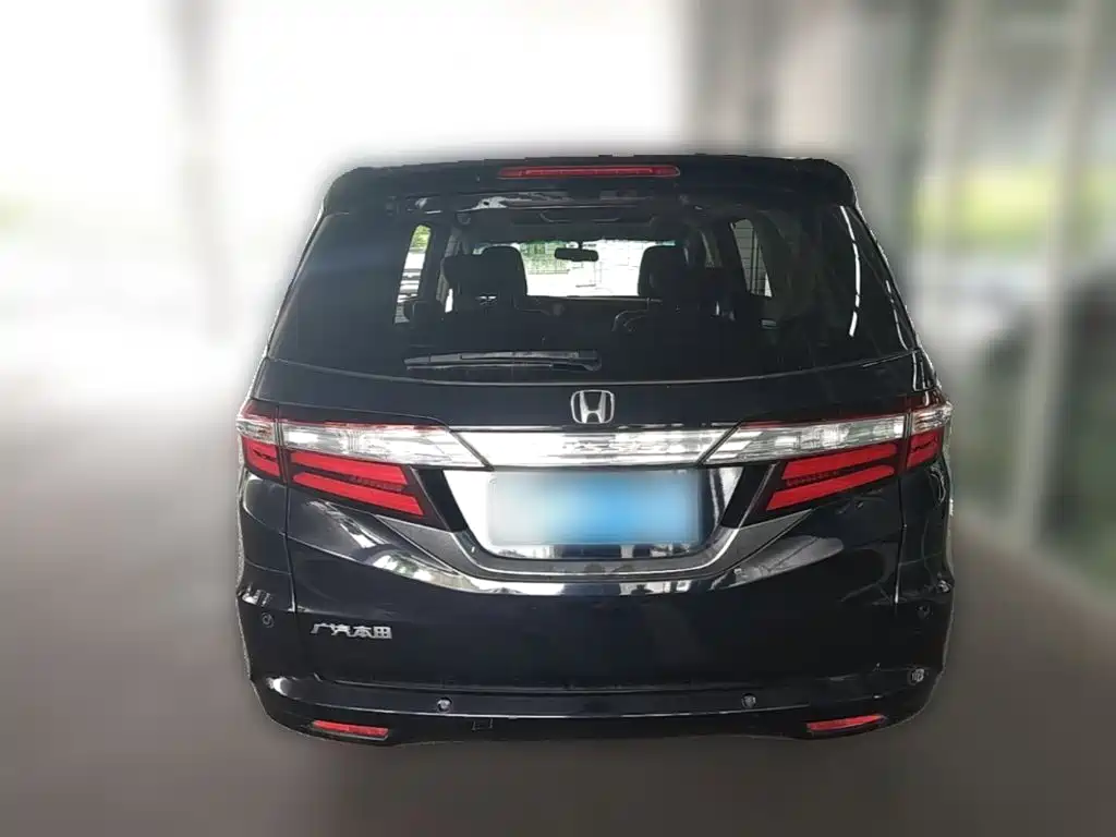 Honda Odyssey — миниатюра 8