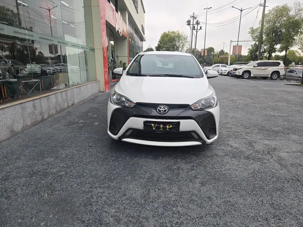 TOYOTA YARIS L ZHIXUAN
