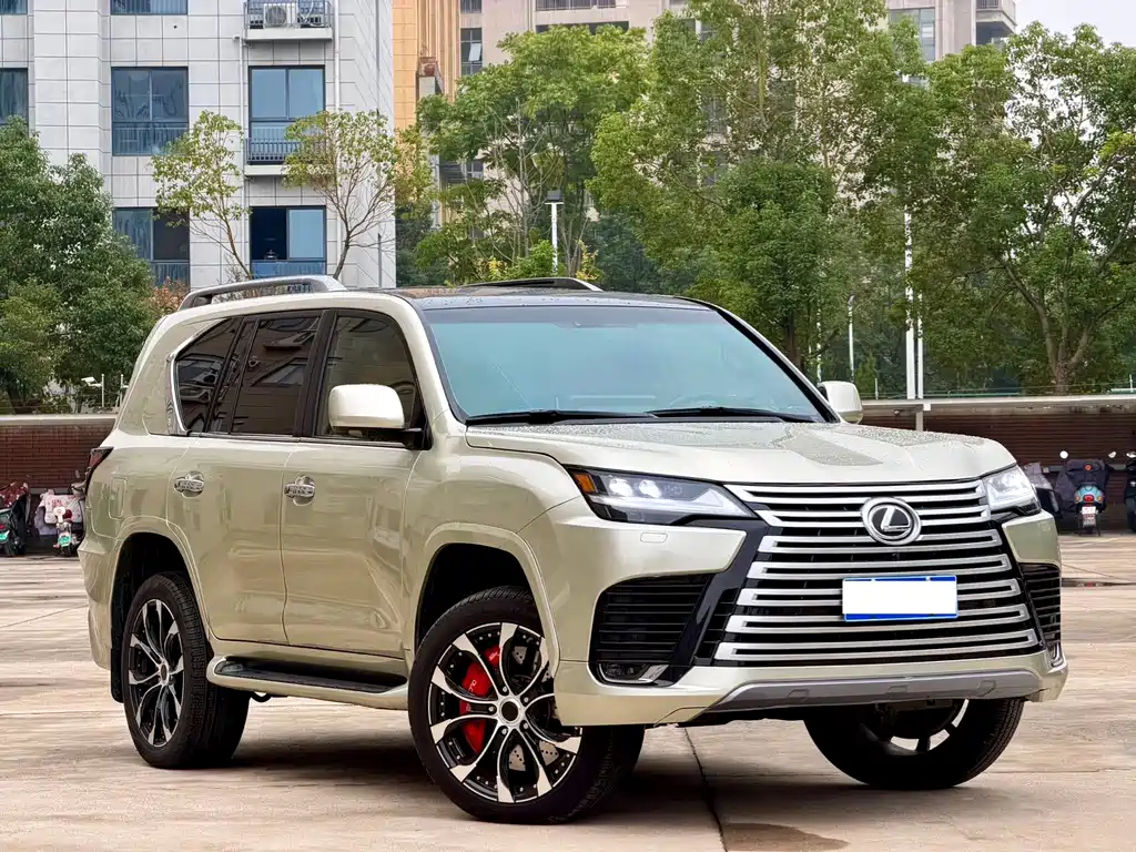 Lexus LX — миниатюра 3