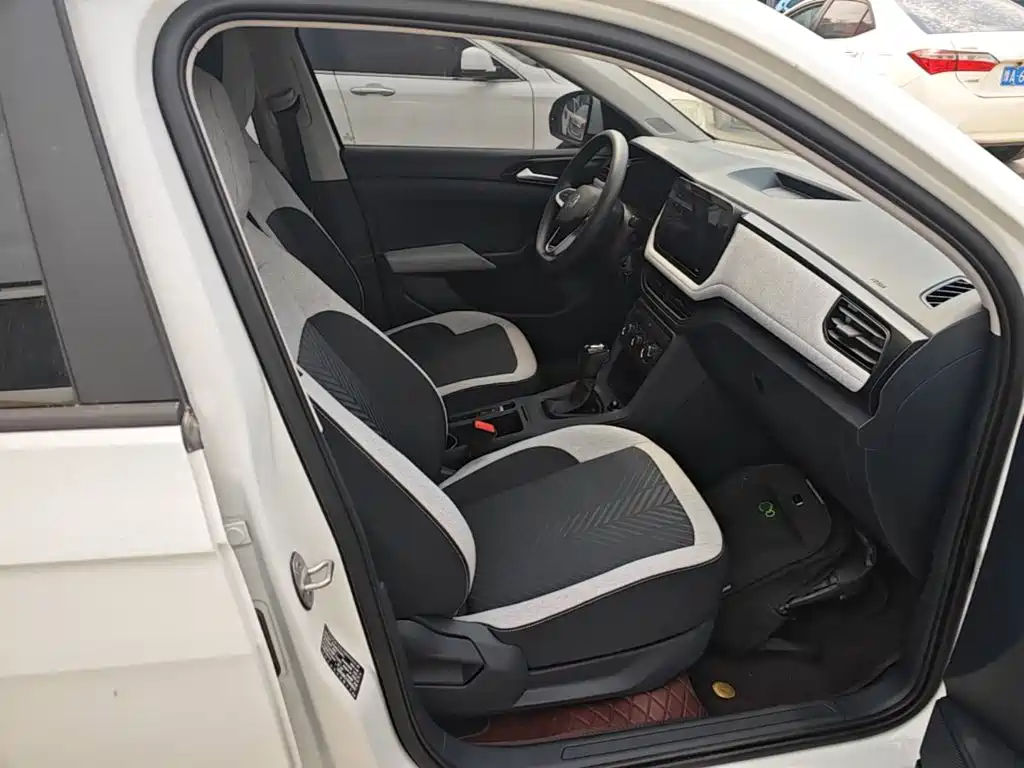 Volkswagen Tharu — миниатюра 25