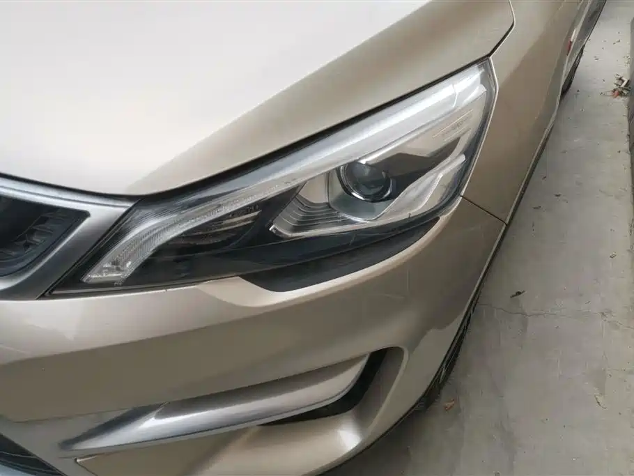 GEELY AUTOMOBILE EMGRAND GS