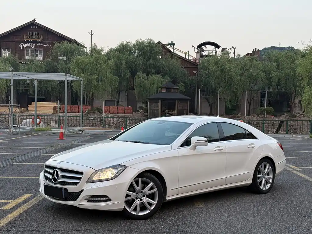 Купить Mercedes-Benz CLS